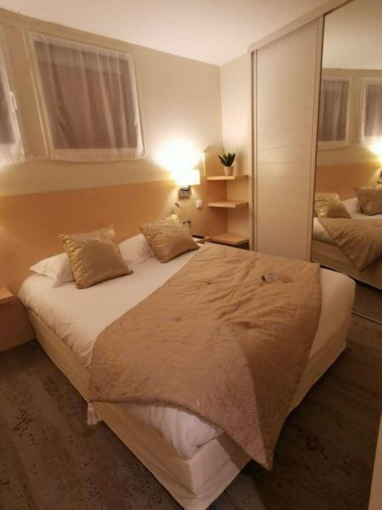Best Western Grand Hotel De Bordeaux Aurillac Habitación foto