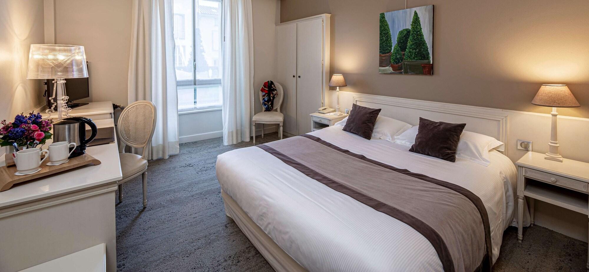 Best Western Grand Hotel De Bordeaux Aurillac Exterior foto