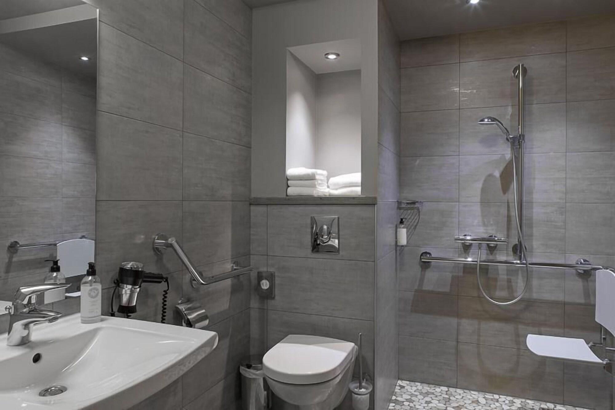 Best Western Grand Hotel De Bordeaux Aurillac Exterior foto