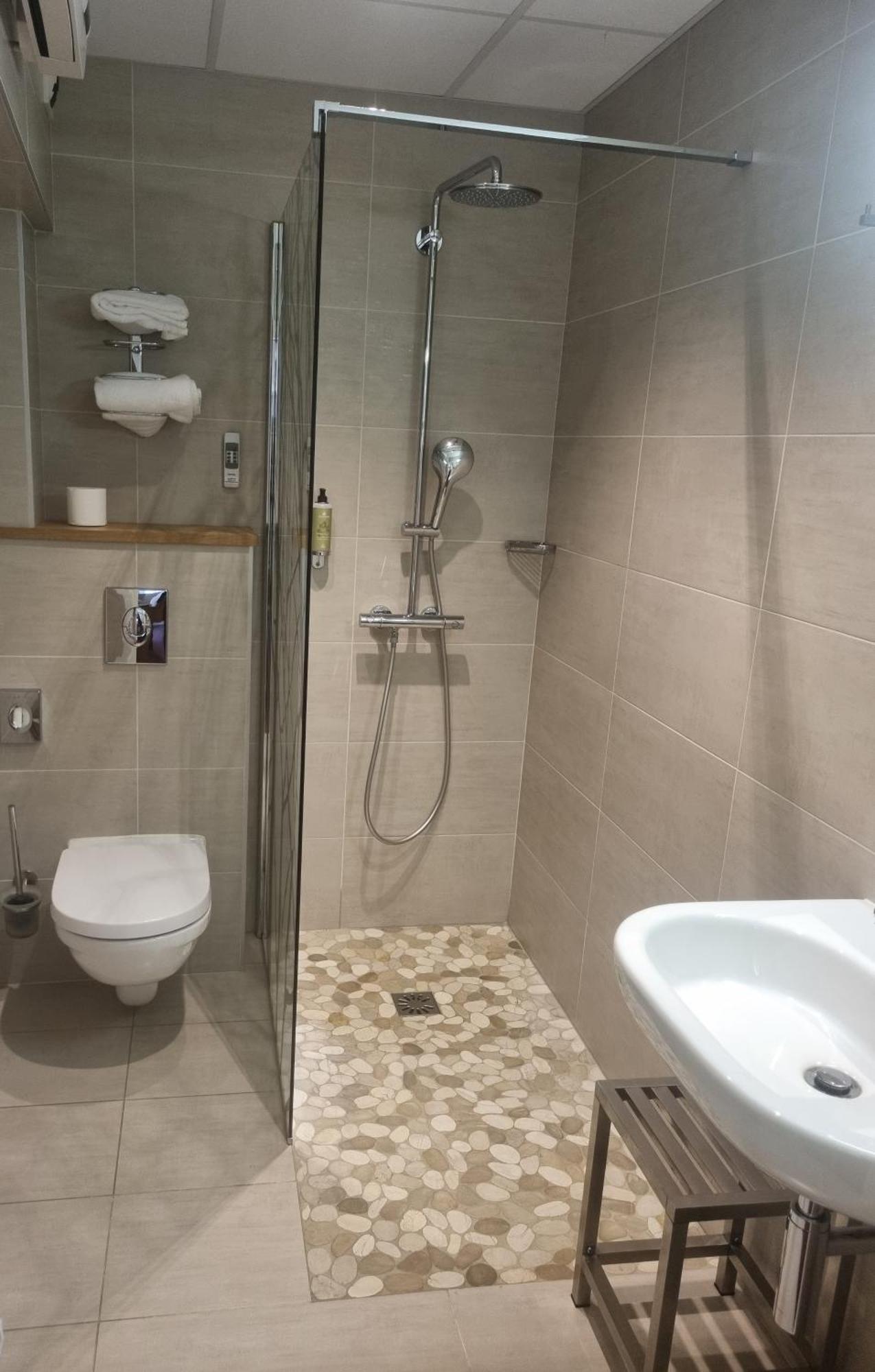 Best Western Grand Hotel De Bordeaux Aurillac Exterior foto