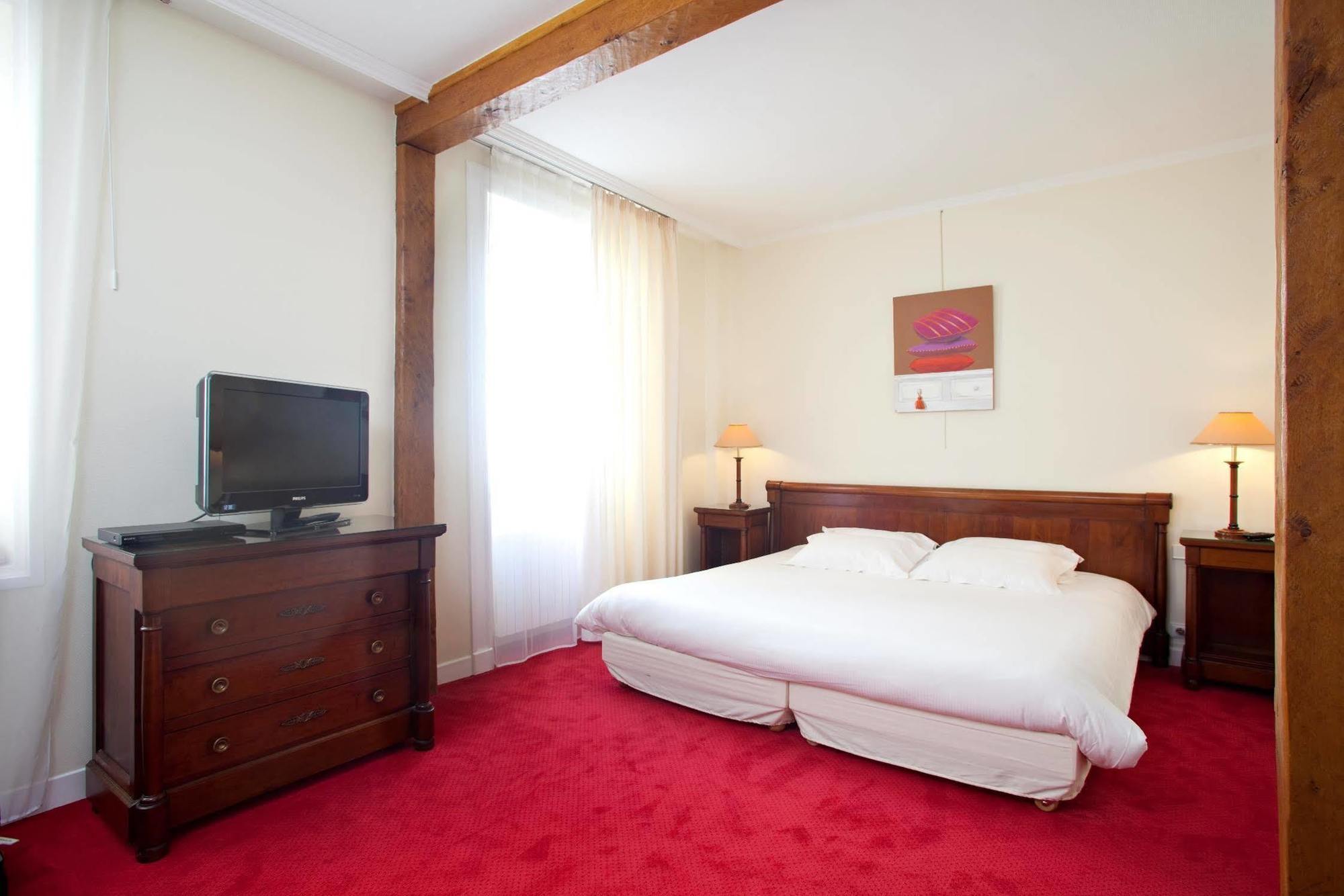 Best Western Grand Hotel De Bordeaux Aurillac Exterior foto